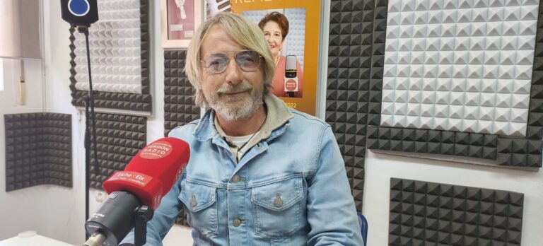 Entrevista en El Aperitivo de Versión Radio